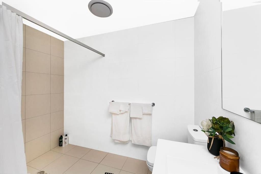 3br Braddon Flat, 8 Mins Walk To Cbd Apartment Canberra