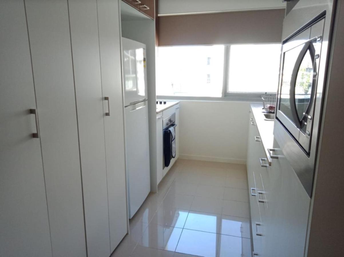 Modern 2br 2ba Close To Cbd *
