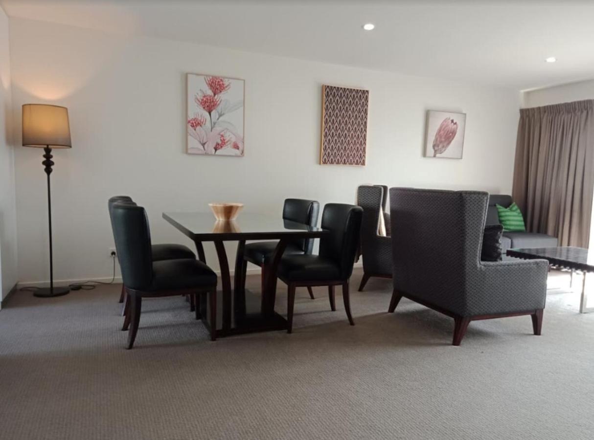 Apartment Modern 2br 2ba Close To Cbd *