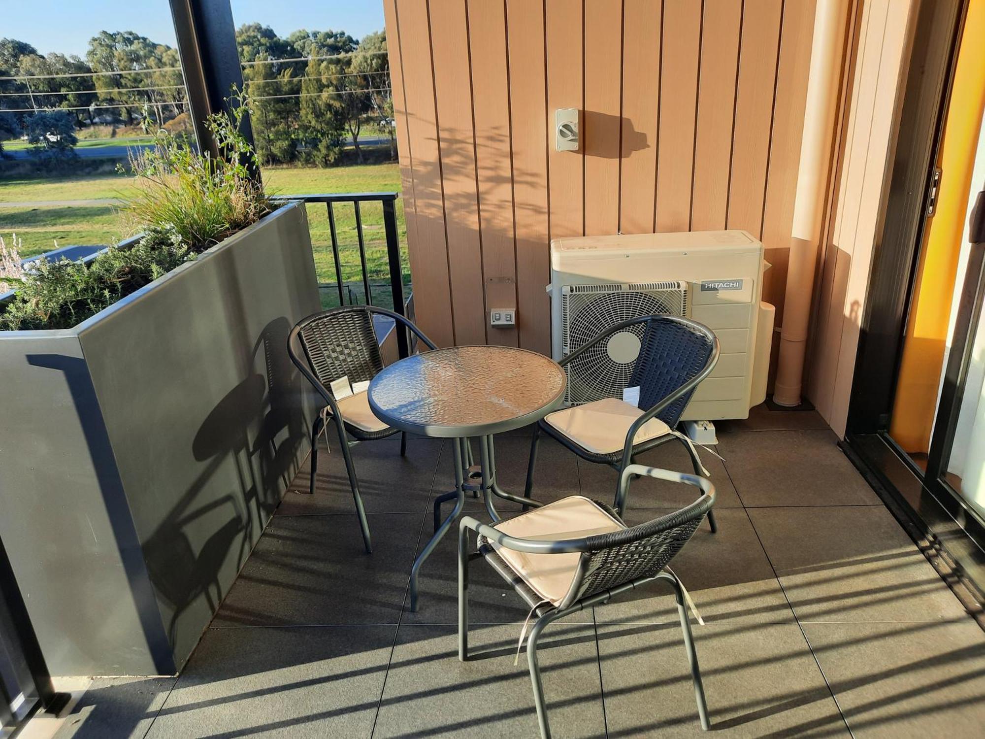 Apartment Zmith - Brooke, Near Ais, Gio Stadium, Uc, & Nth - Hospital Canberra