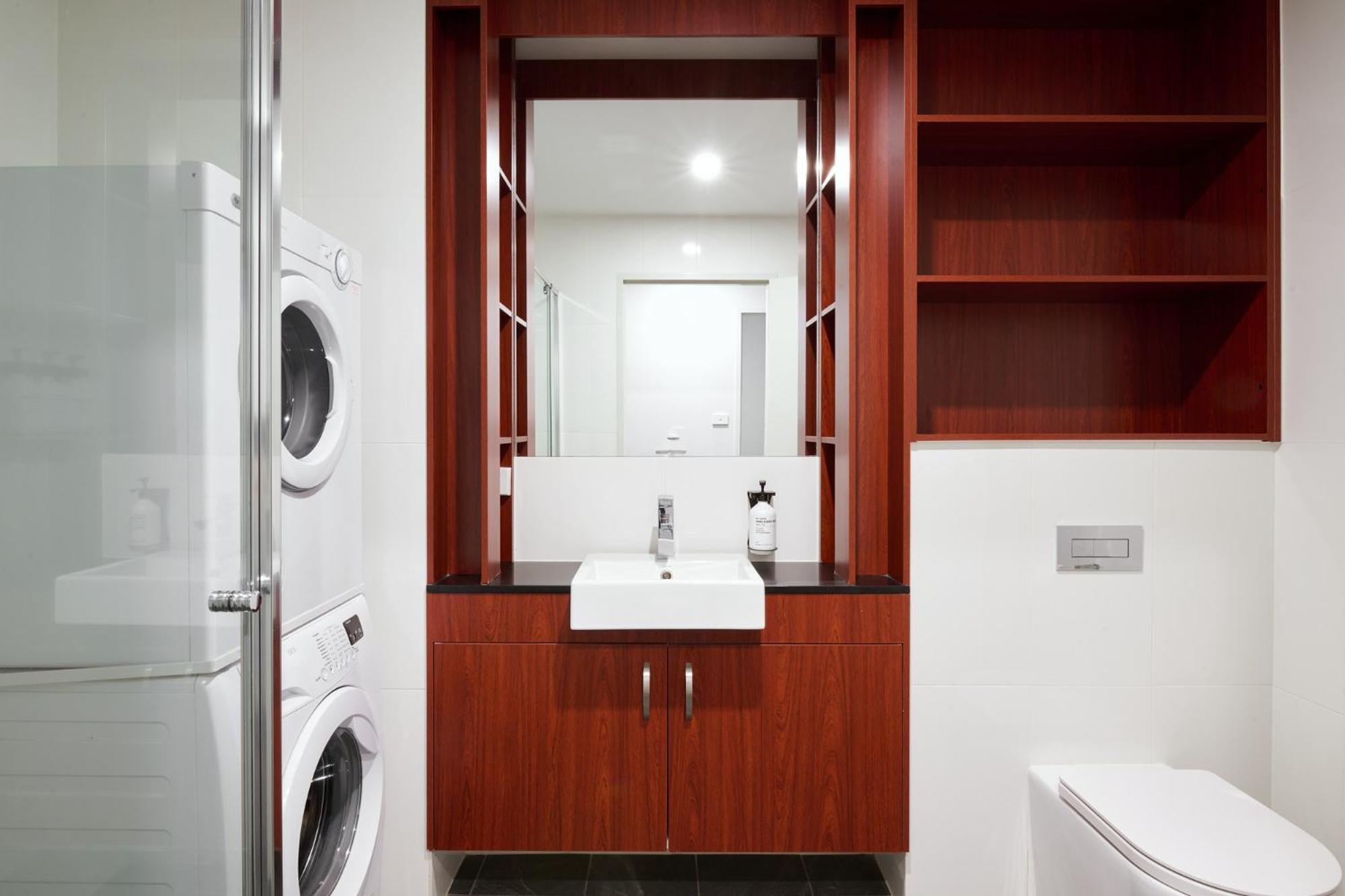 Abode Narrabundah Hotel Camberra