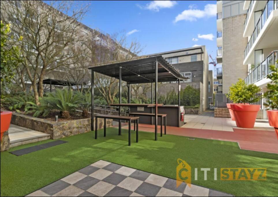 Apartment Pretty Penthouse - Close To Anu *