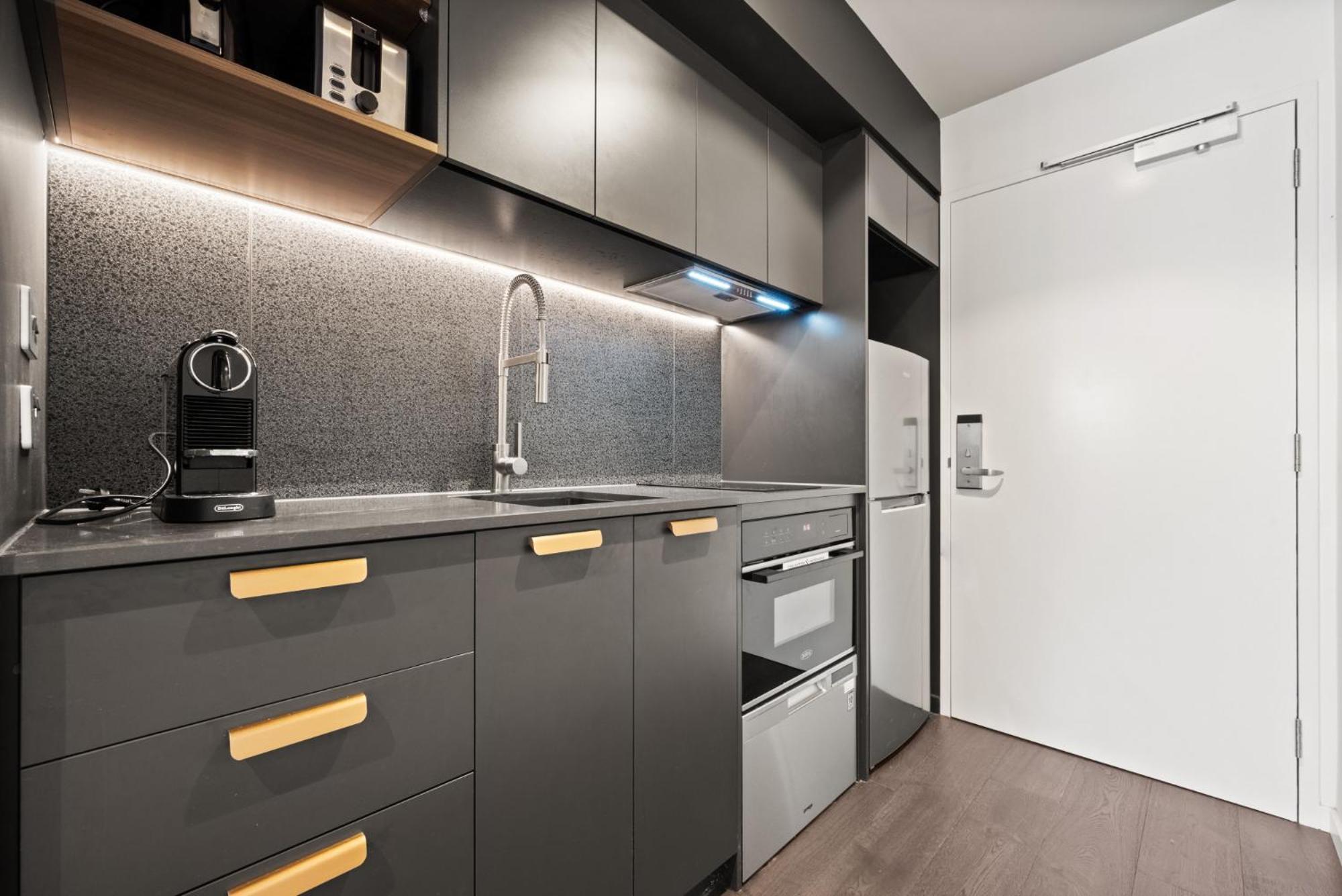 Braddon Studio: Heart Of Apartment