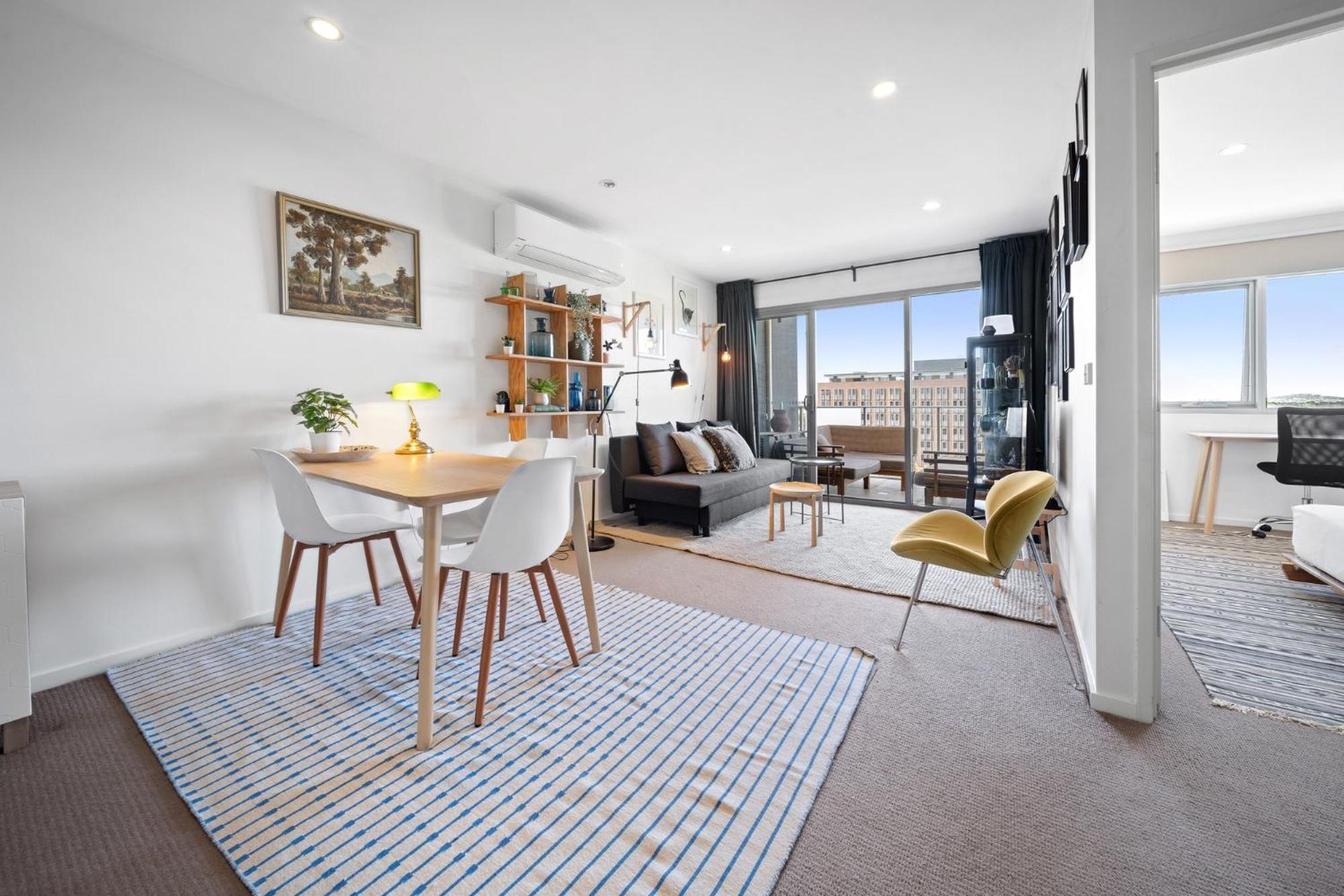 Apartamento Spacious Inner-city 1-bed In Trendy Braddon Camberra
