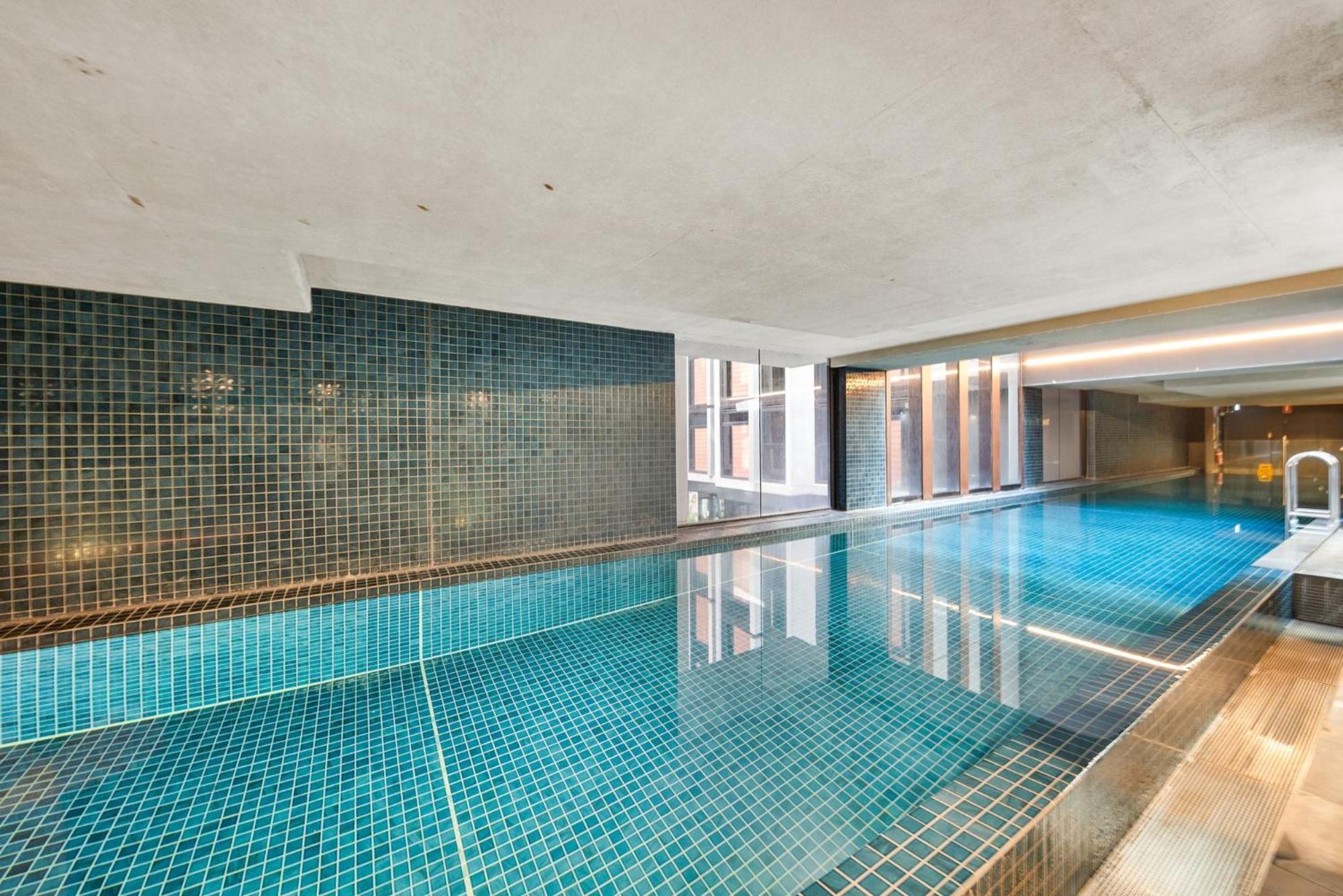 Apartment 1-bed With Pool And Gym Access *