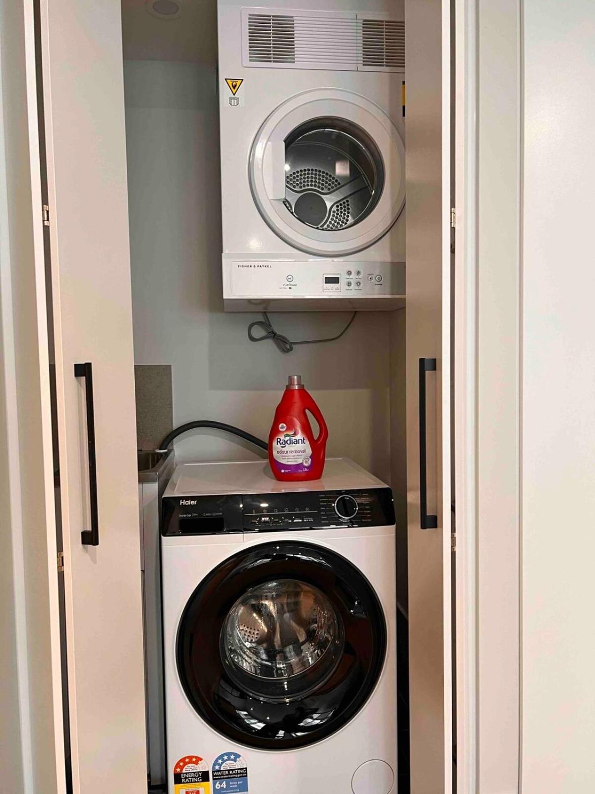 Brand New 1 Bedroom In Centre Canberra