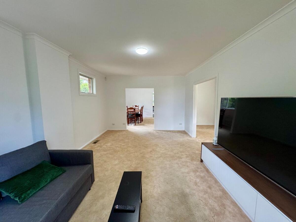 Elegant 4br In Red Hill Holiday home Canberra