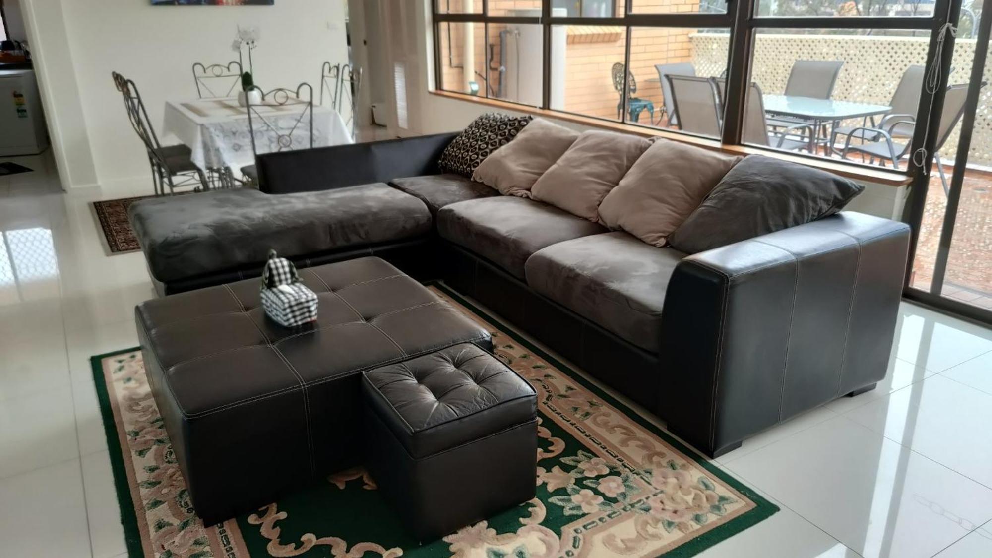 Tuggeranong Short #11c - Sleeps 8 Canberra