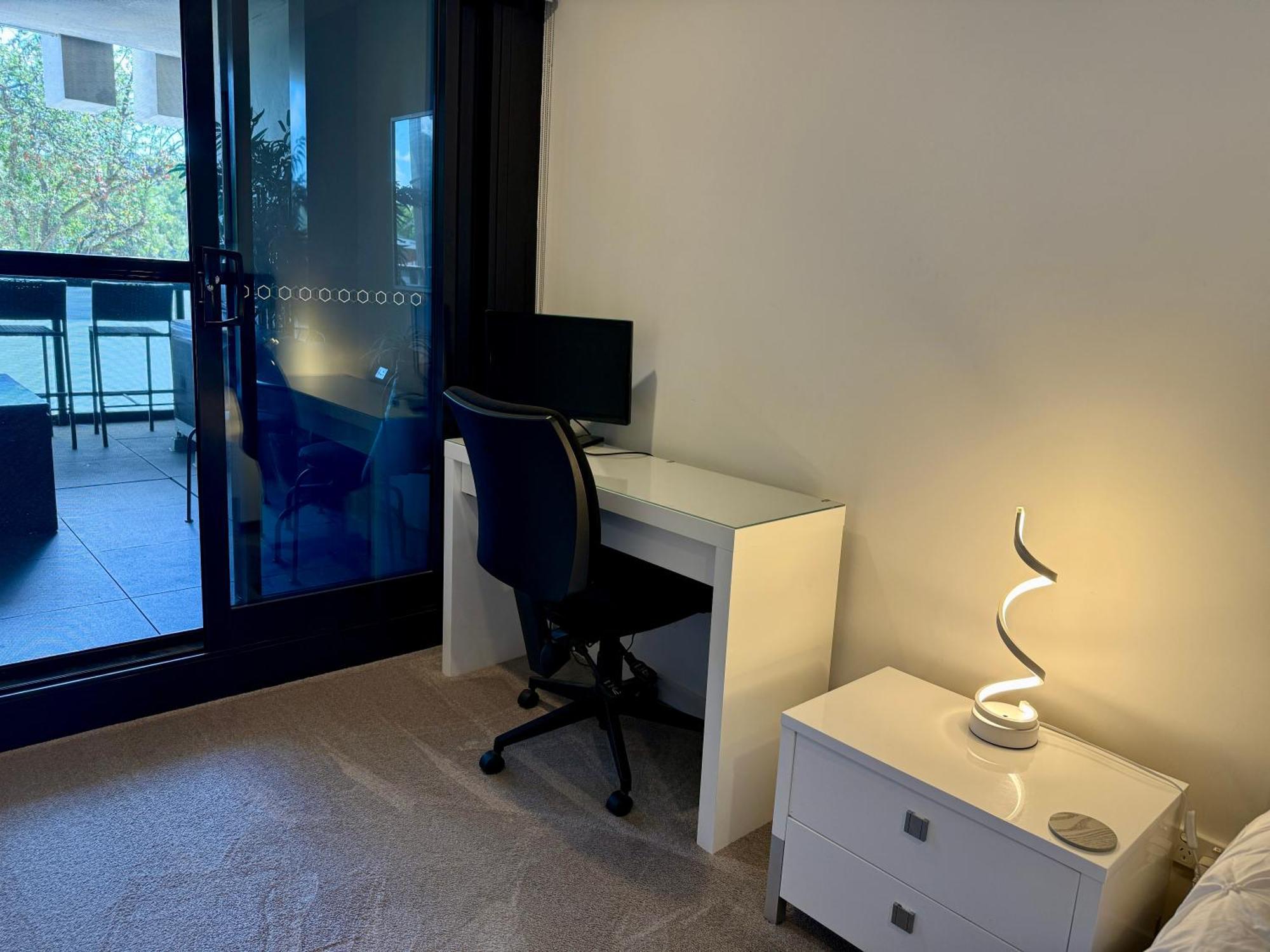 Midnight Luxe: Chic Braddon With Pool And Sauna Canberra