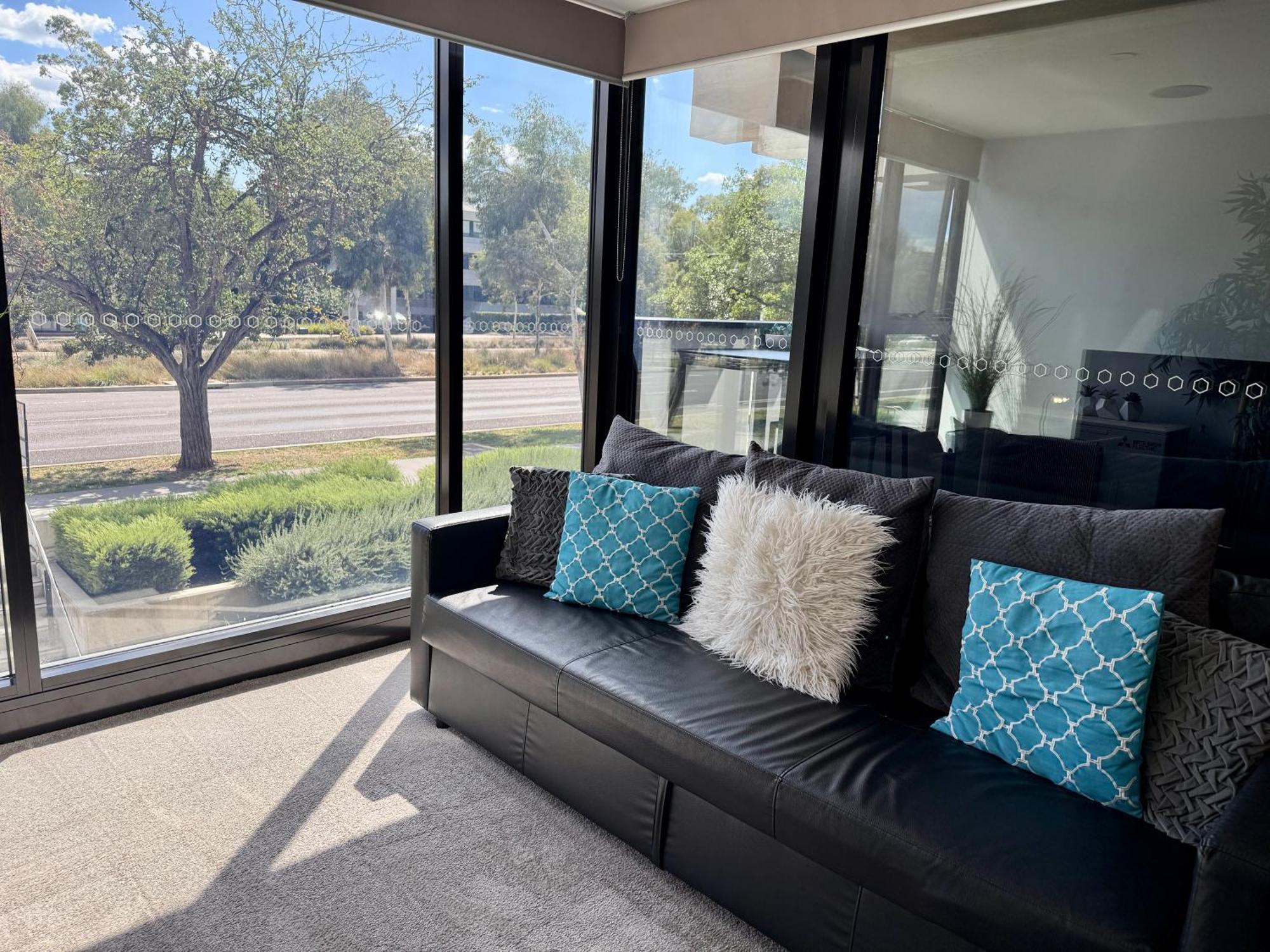 Midnight Luxe: Chic Braddon With Pool And Sauna