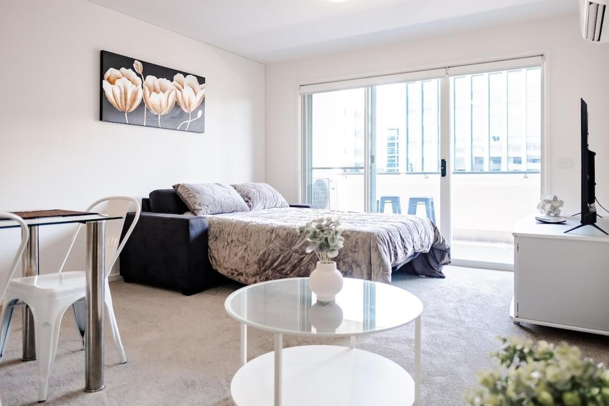 1 Bedroom In Braddon * Canberra