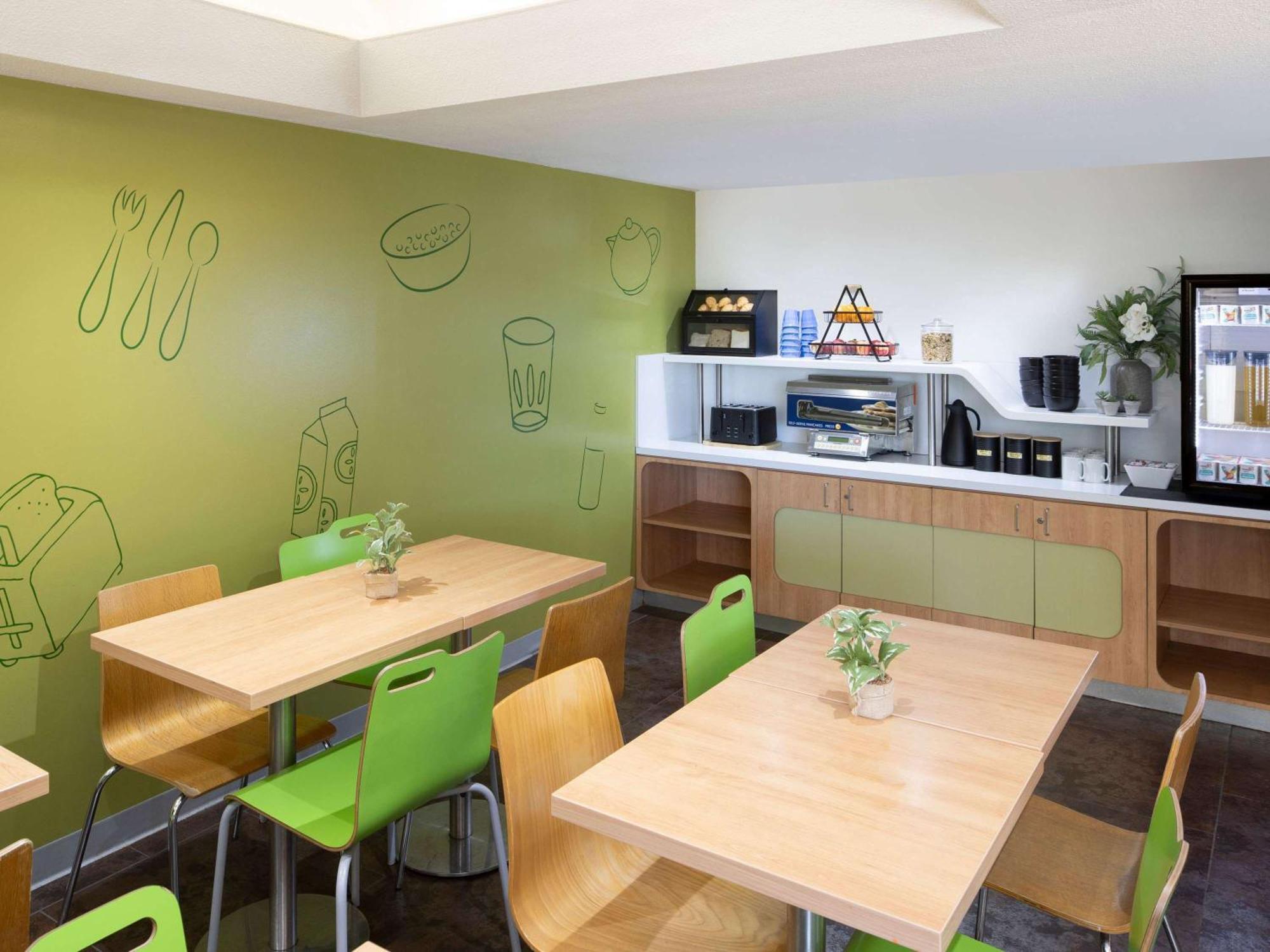 Hotel Ibis Budget Camberra