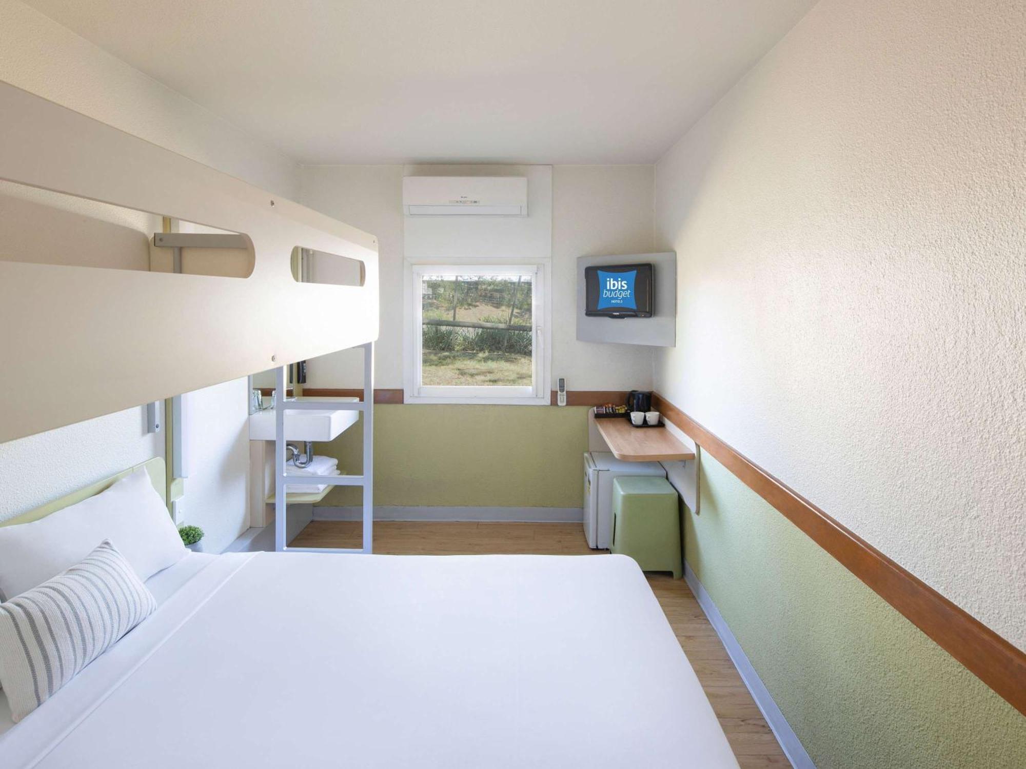 Ibis Budget Camberra