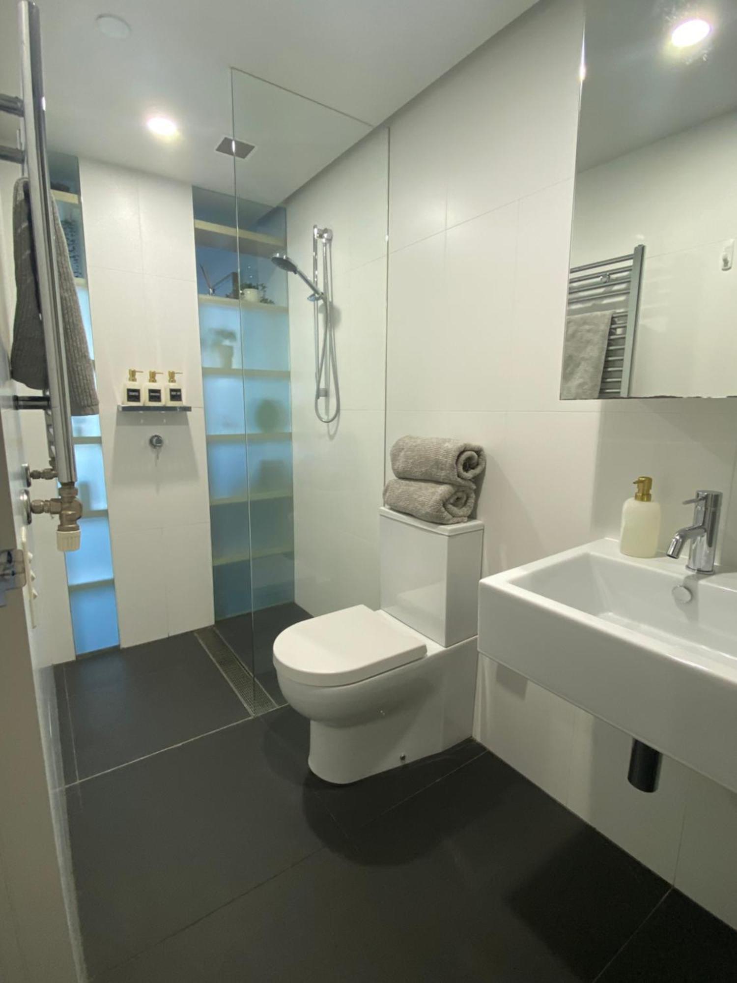 Lakeview Apartment Canberra