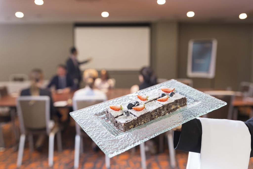 Novotel Hotel Camberra