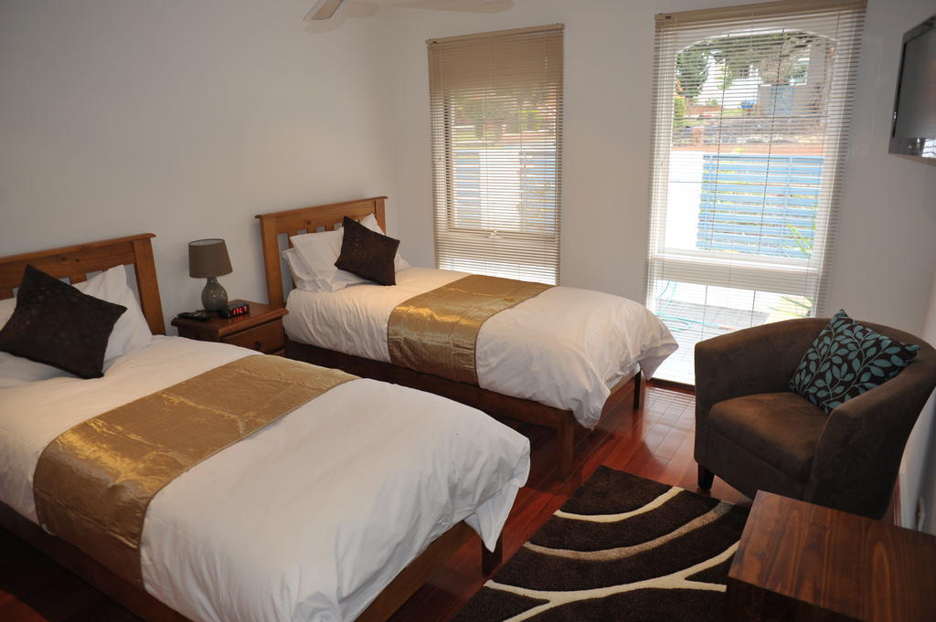 Bed & Breakfast The Pommy Tree Canberra