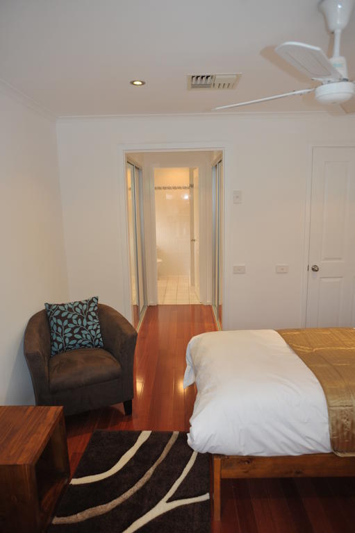 Bed & Breakfast The Pommy Tree 4*