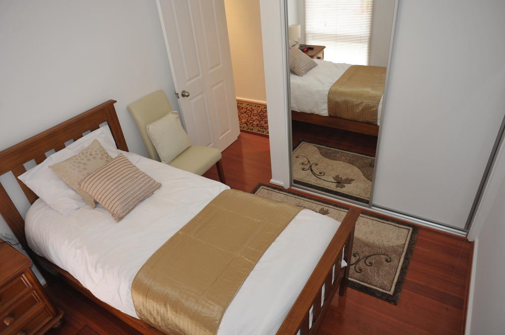 Bed & Breakfast The Pommy Tree 4*