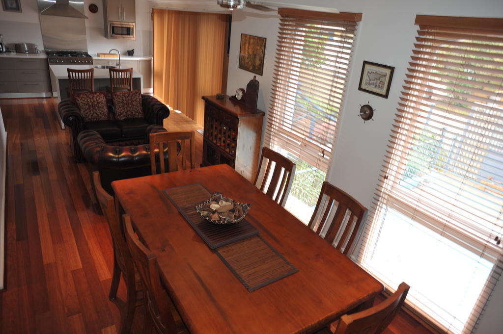 Bed & Breakfast The Pommy Tree Canberra