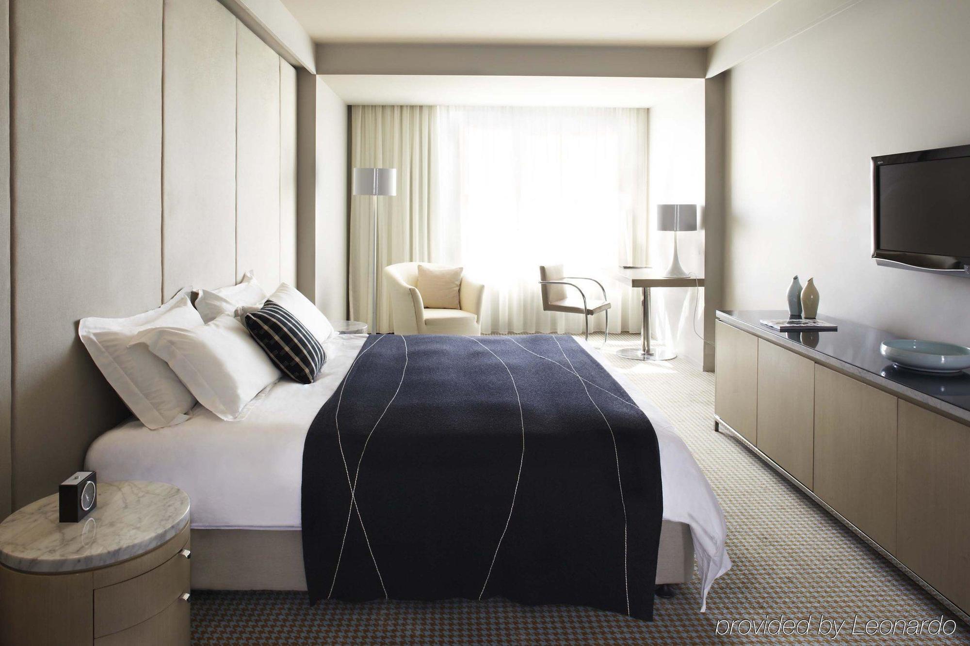 Hotel Realm Canberra