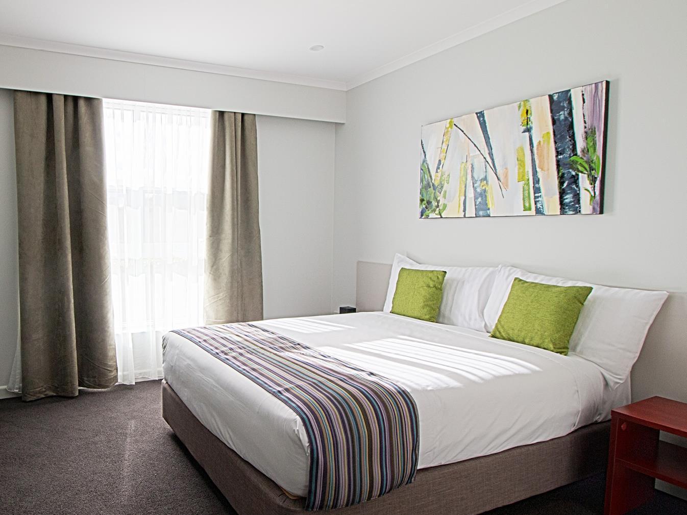 Abode Narrabundah 4* Camberra