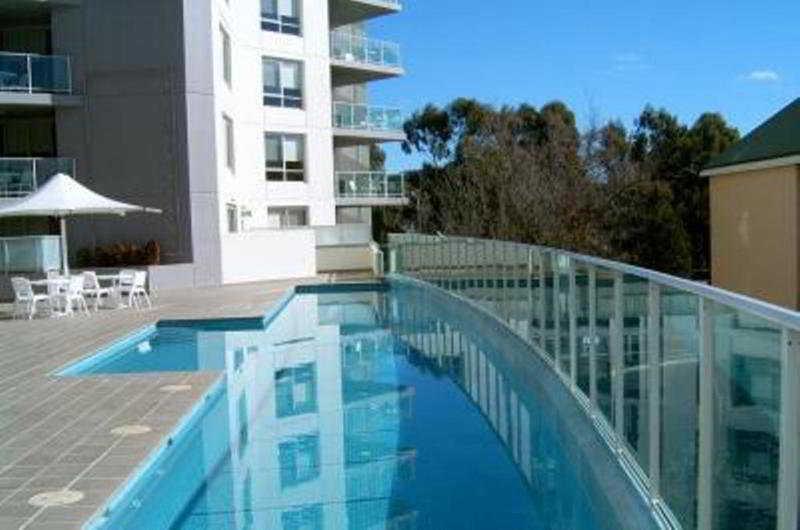 Pacific Aparthotel Canberra