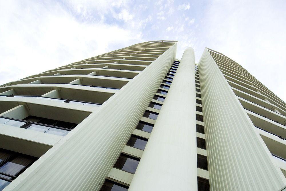Breakfree Capital Tower 4* Camberra