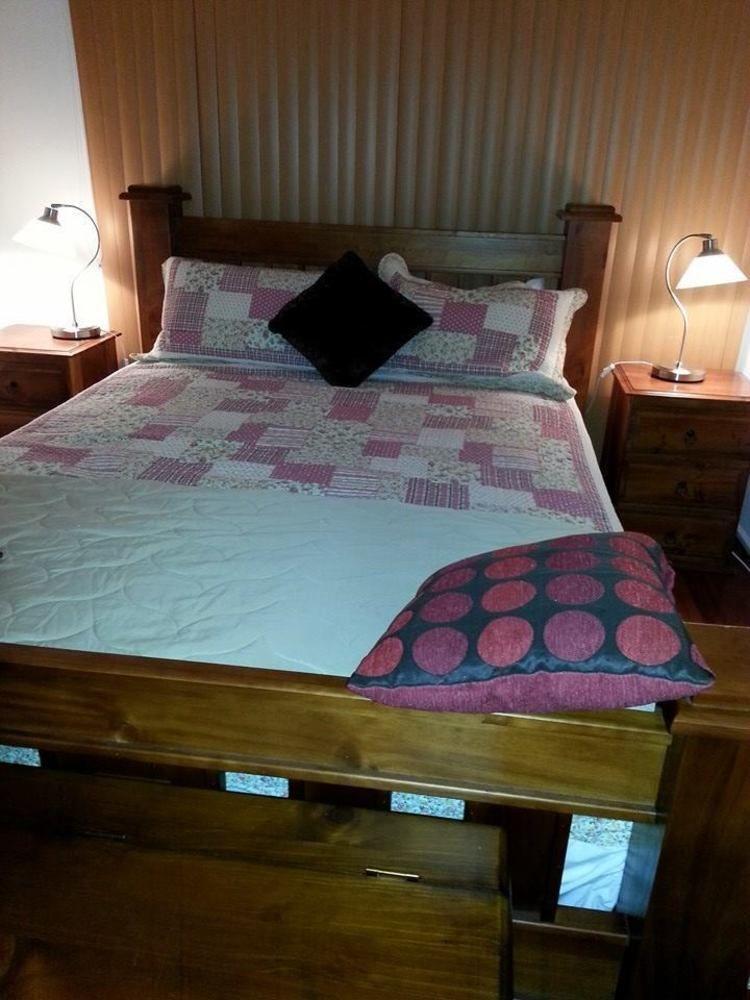 The Pommy Tree Bed & Breakfast