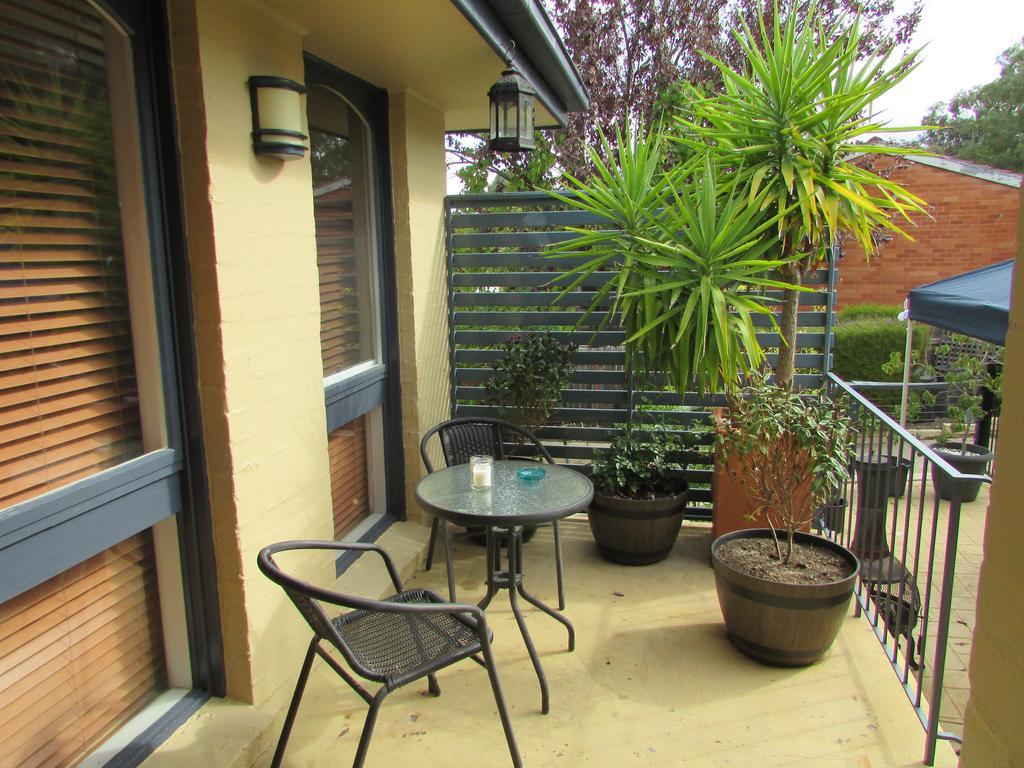 The Pommy Tree Bed & Breakfast