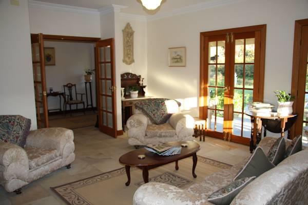 Guest house Ginninderry Homestead