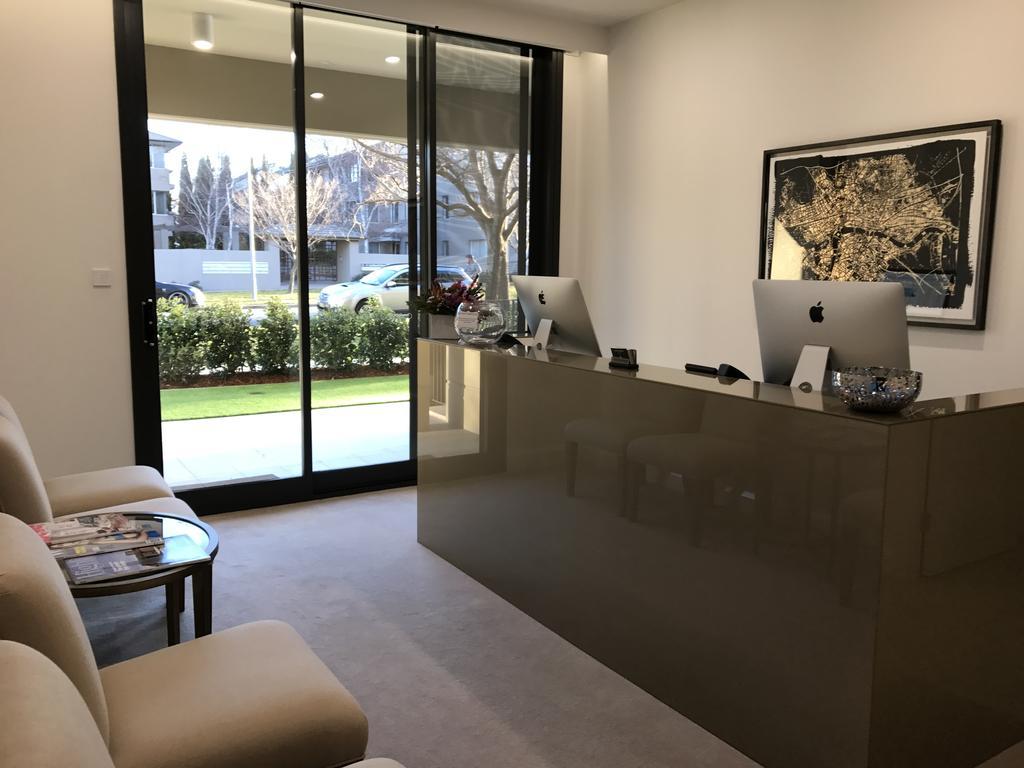 Hotel Knightsbridge Canberra