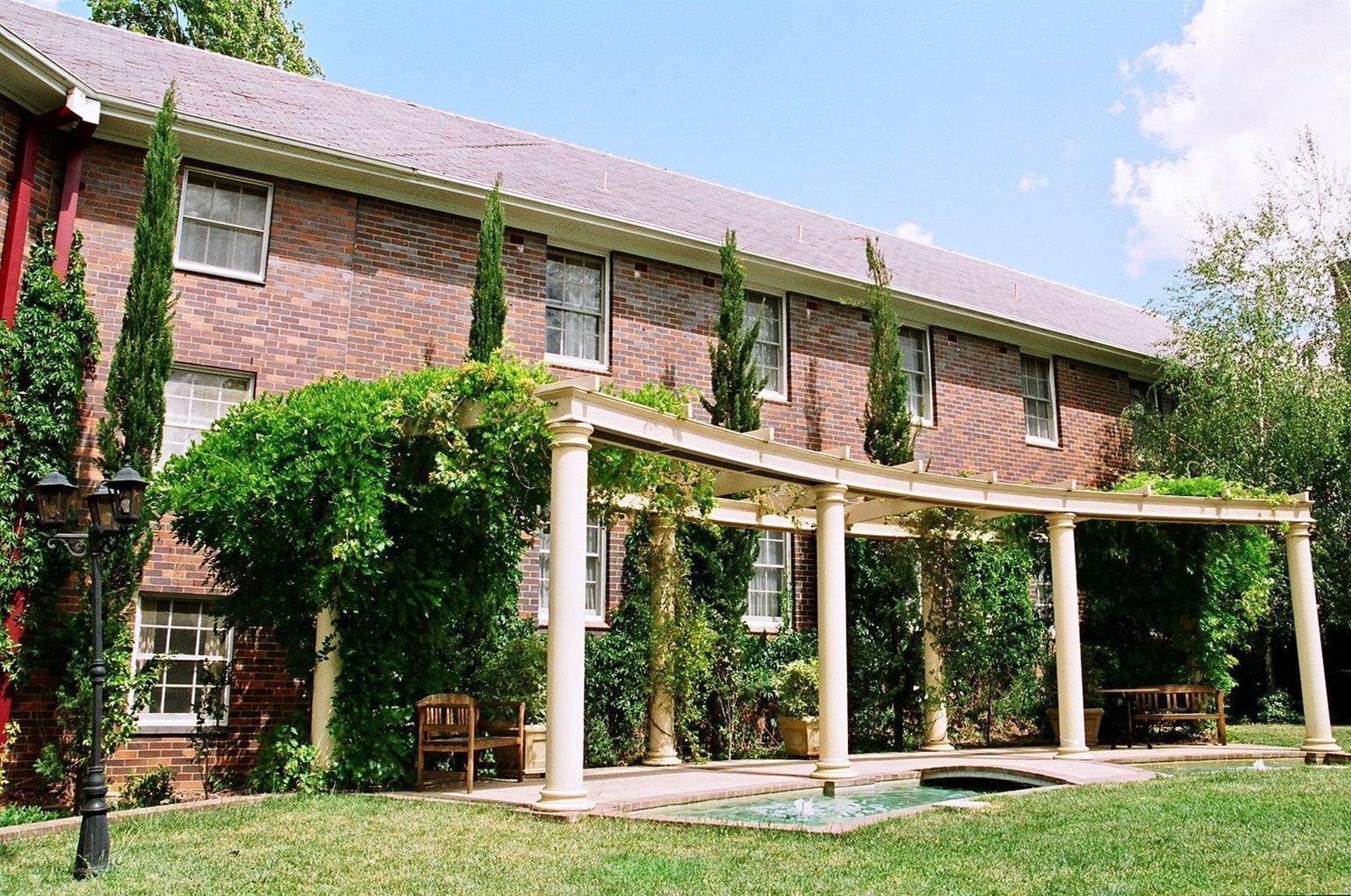 Hotel Brassey - Managed By Doma Canberra
