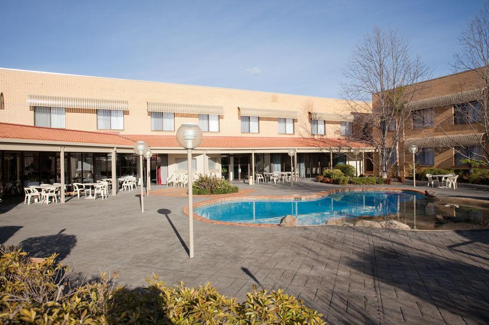 Garden Hotel, Western Signature Collection