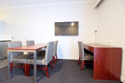 Hotel Abode Narrabundah