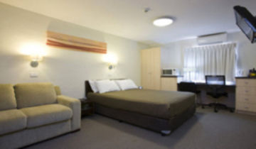 Tall Trees Ainslie Motel Hotel