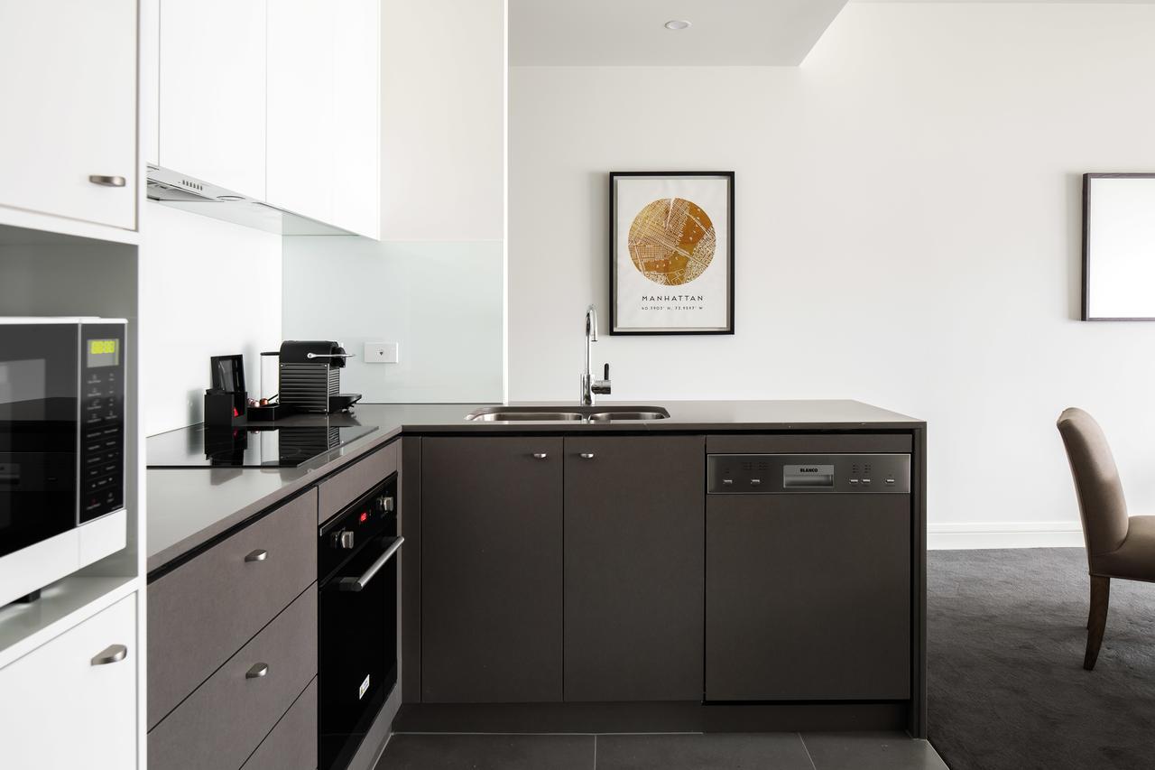 Knightsbridge 4* Canberra