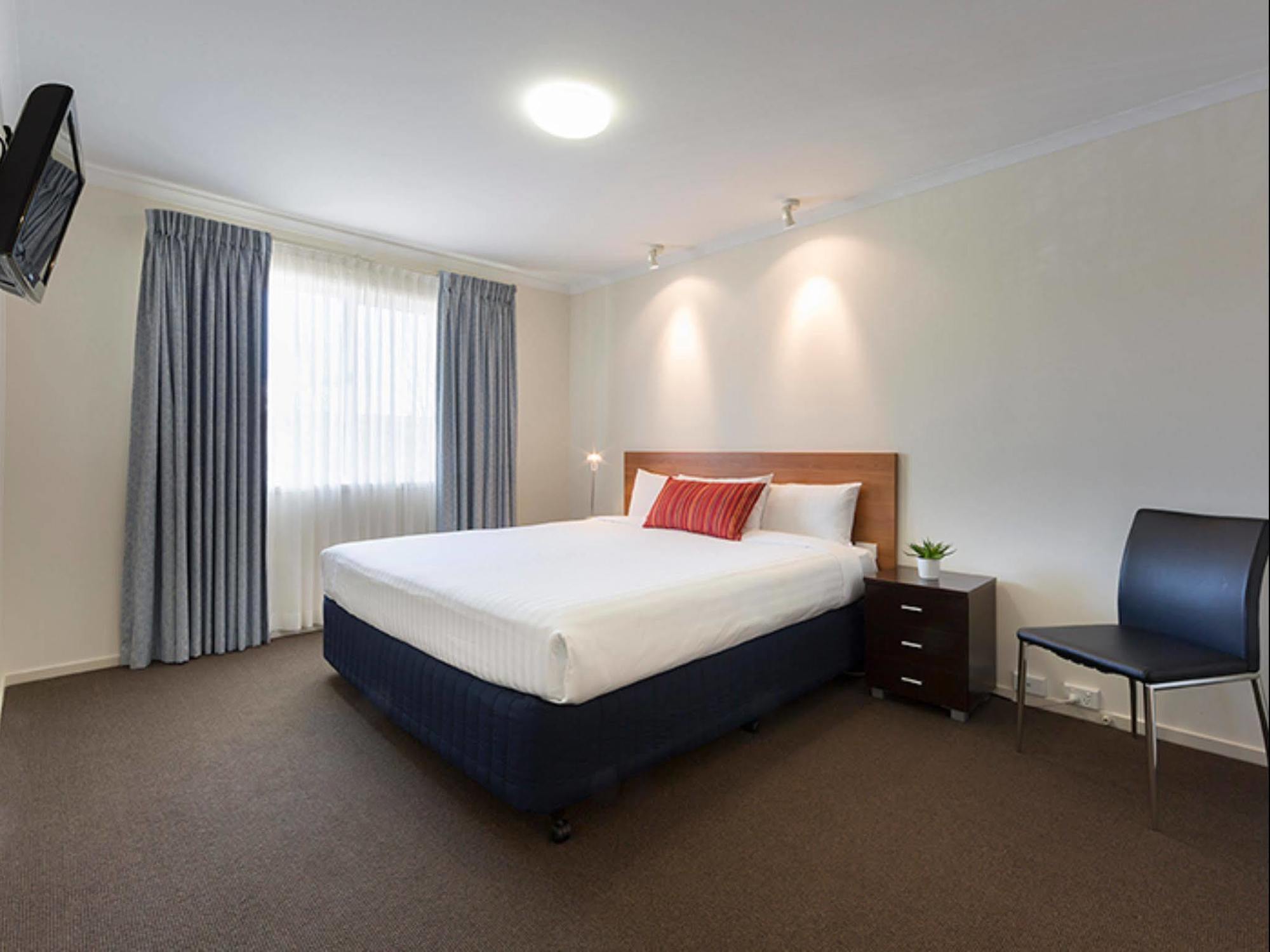 Ramada Encore By Wyndham Belconnen Canberra