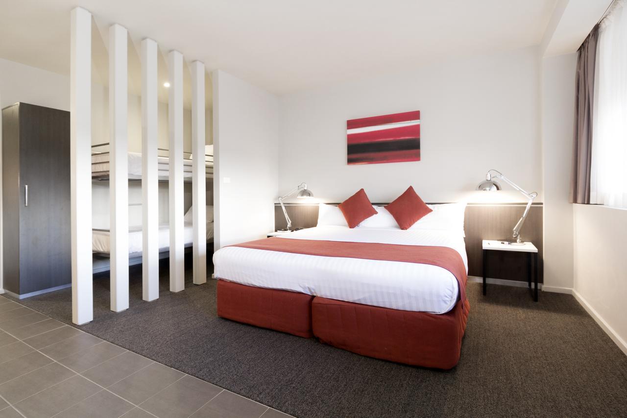 Abode Woden 4* Canberra