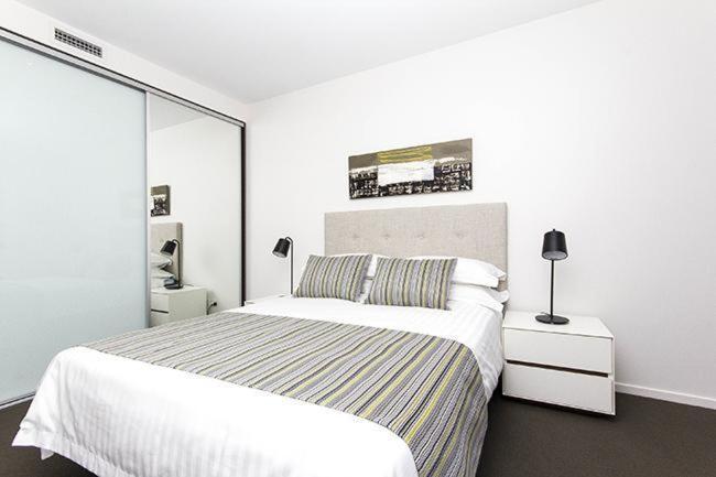 Aac - Manhattan 4* Canberra