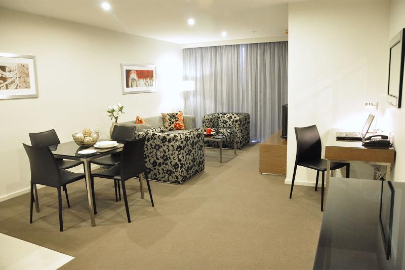 Adina Serviced Dickson Aparthotel Camberra