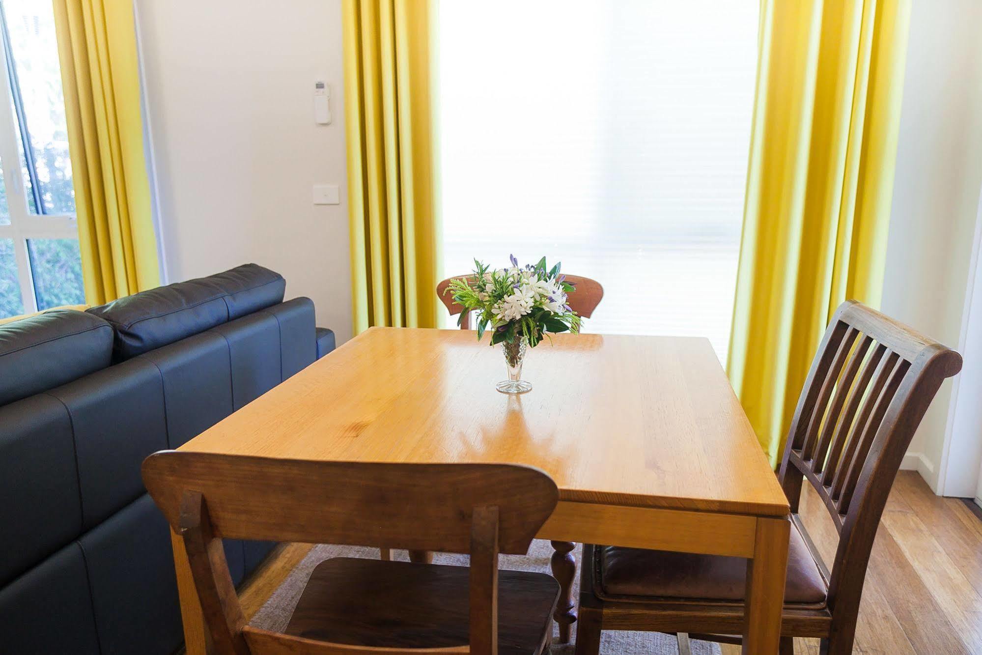 One Of A Kind Aparthotel Canberra