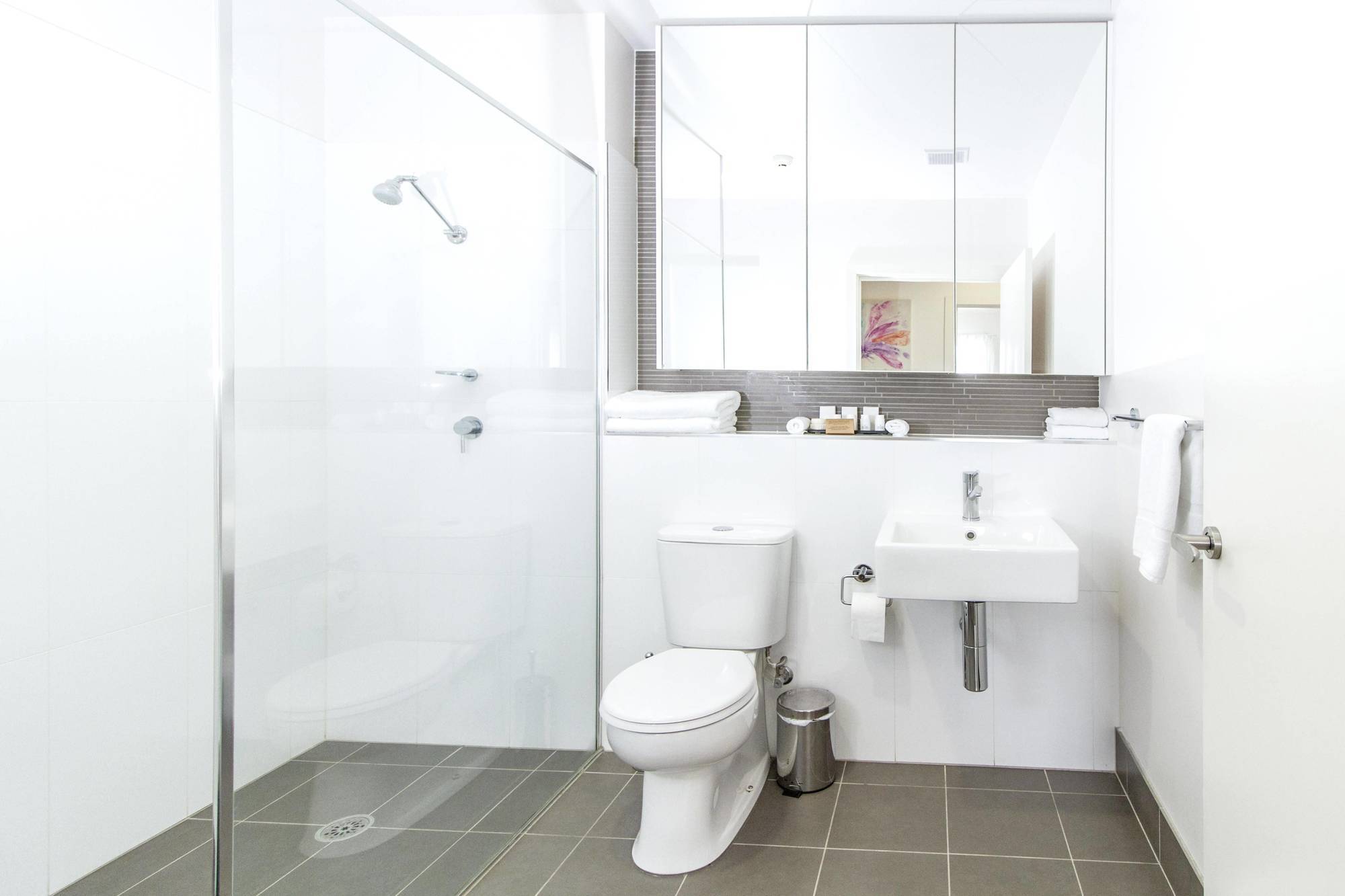 Abode Tuggeranong Aparthotel Canberra