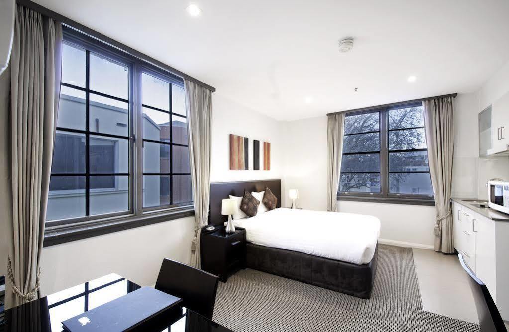 Quest Aparthotel