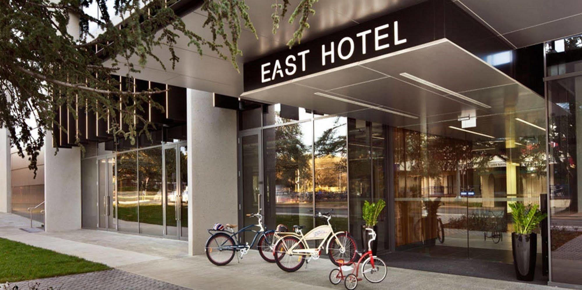 East And Hotel Camberra