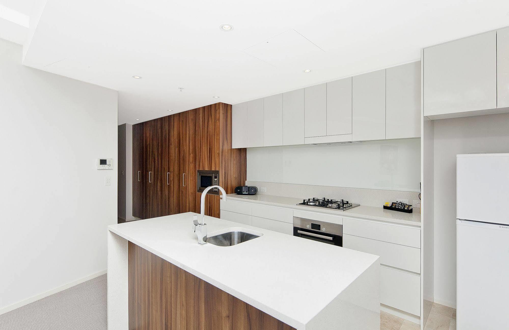 Aac - Manhattan Aparthotel Canberra