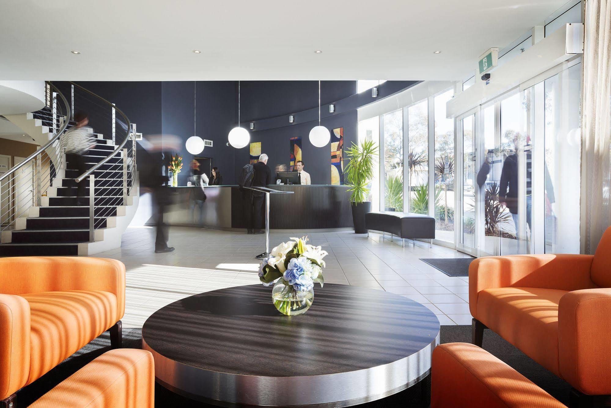 Ramada Encore By Wyndham Belconnen 4*