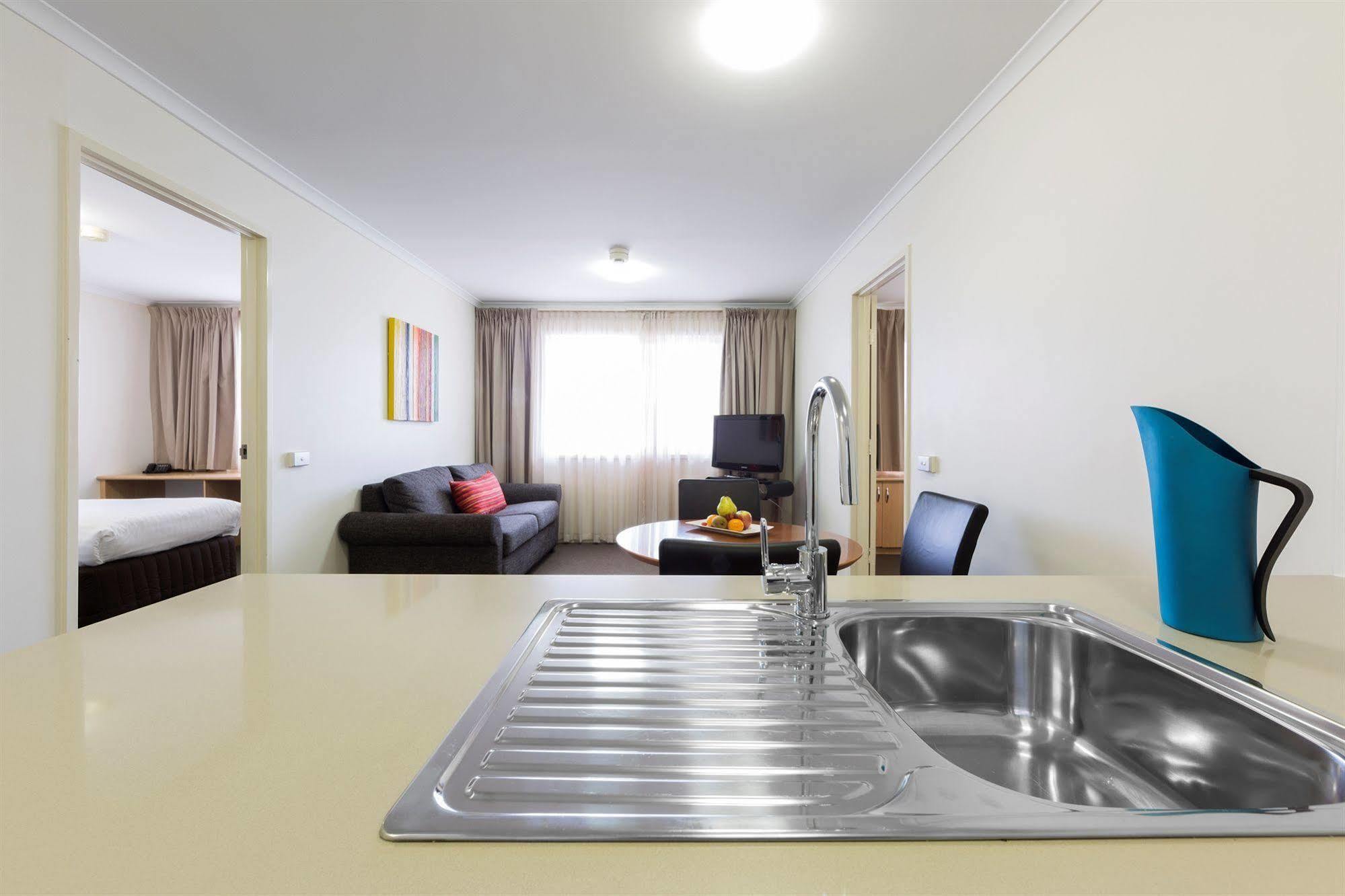Ramada Encore By Wyndham Belconnen Canberra