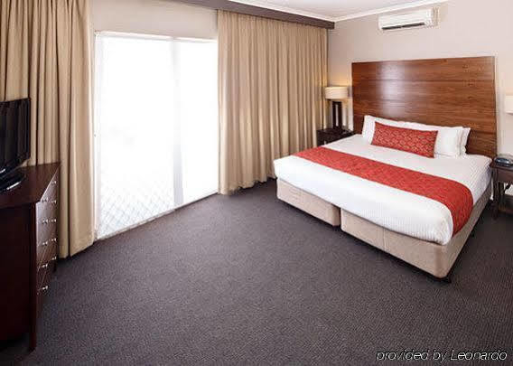 Quality Dickson 4* Canberra