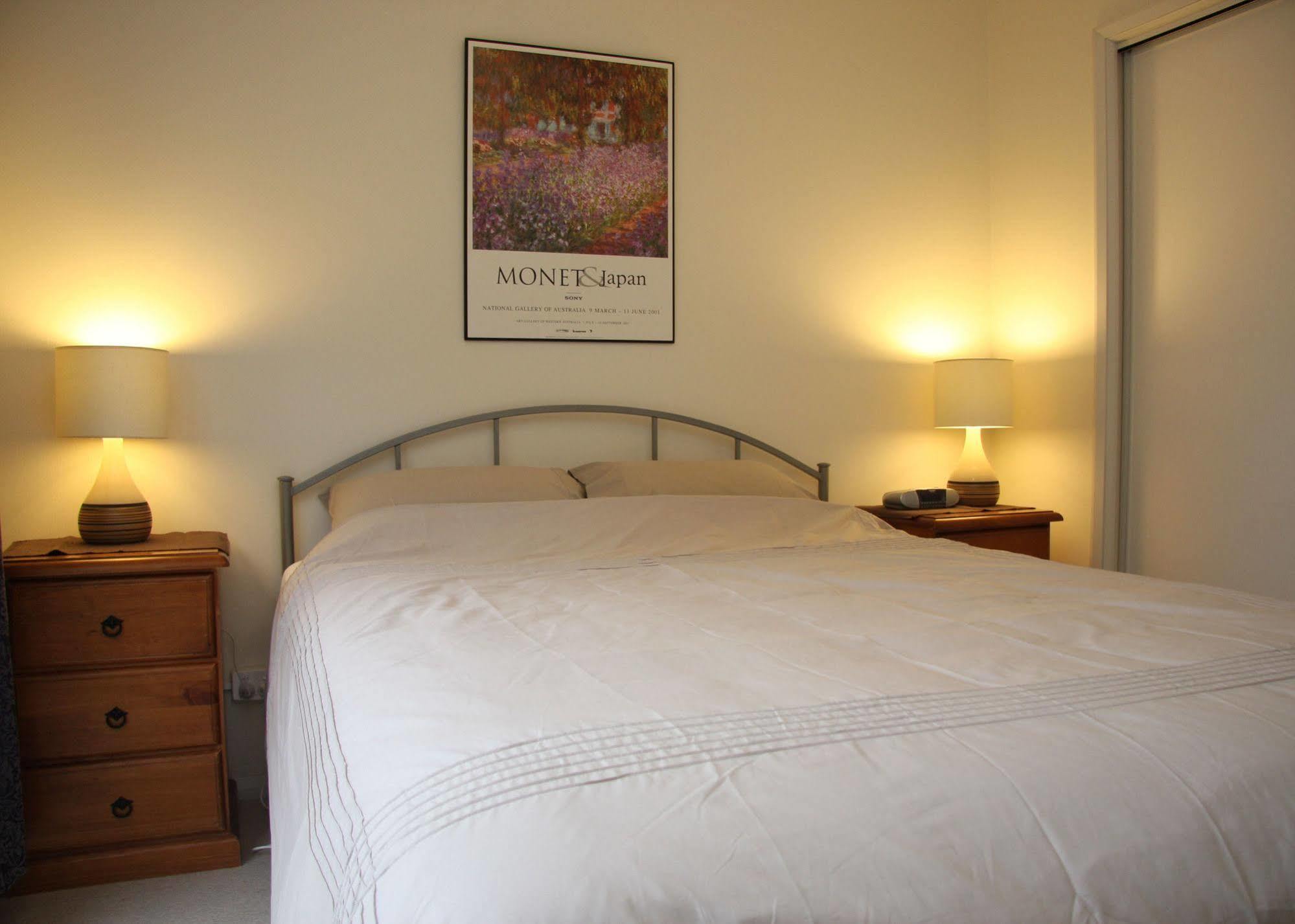Short Term And Aparthotel Canberra