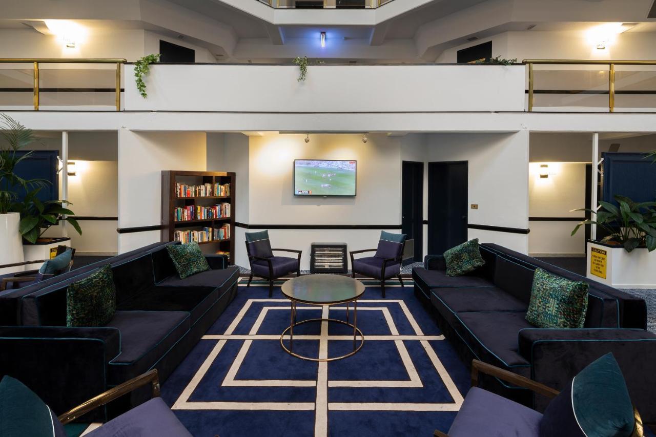 Ramada By Wyndham Diplomat 4* Canberra